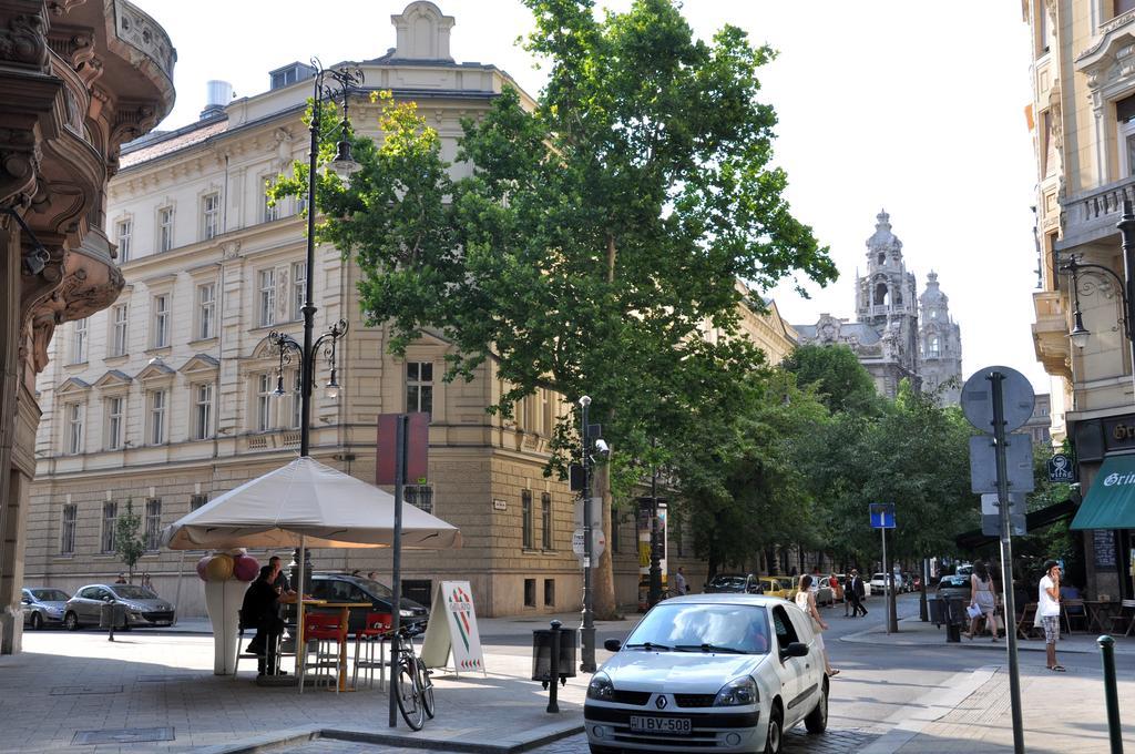 Pesto Hostel Budapest Exterior photo